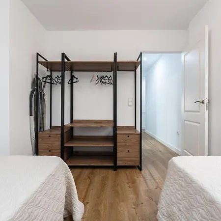 Malagasuite Luxury Torrequebrada דירה בנאלמדנה